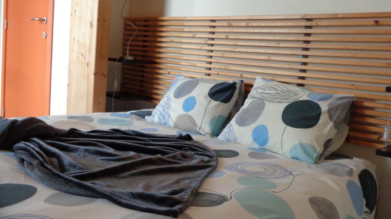 B&B Casa De Paja Sint-Truiden Dış mekan fotoğraf